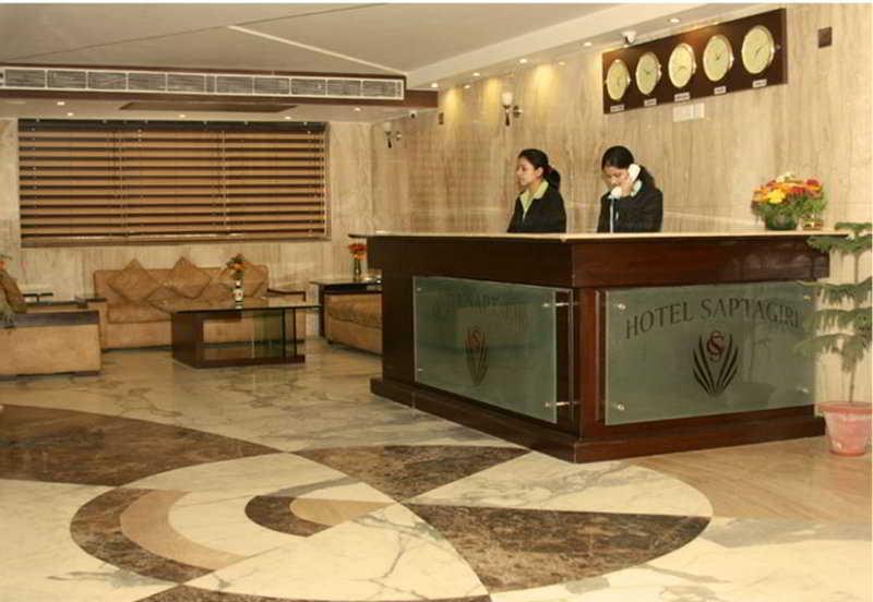 Hotel Saptagiri New Delhi Inreriör bild